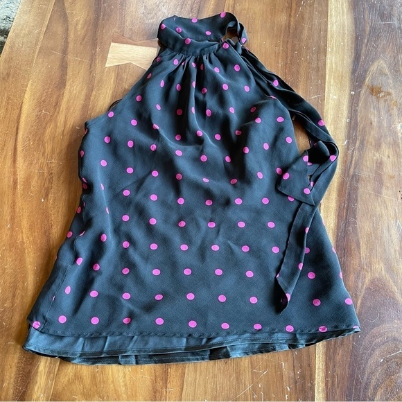Express Sleeveless Polka Dot Blouse fushia with black lined size small - Picture 8 of 11